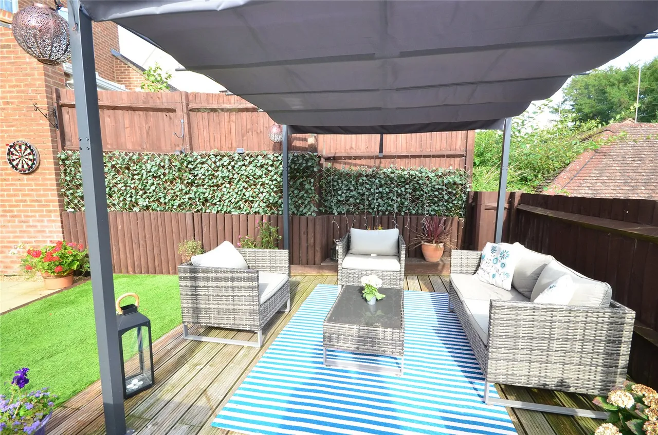 Ashurst Way, East Grinstead, RH19, photo 19