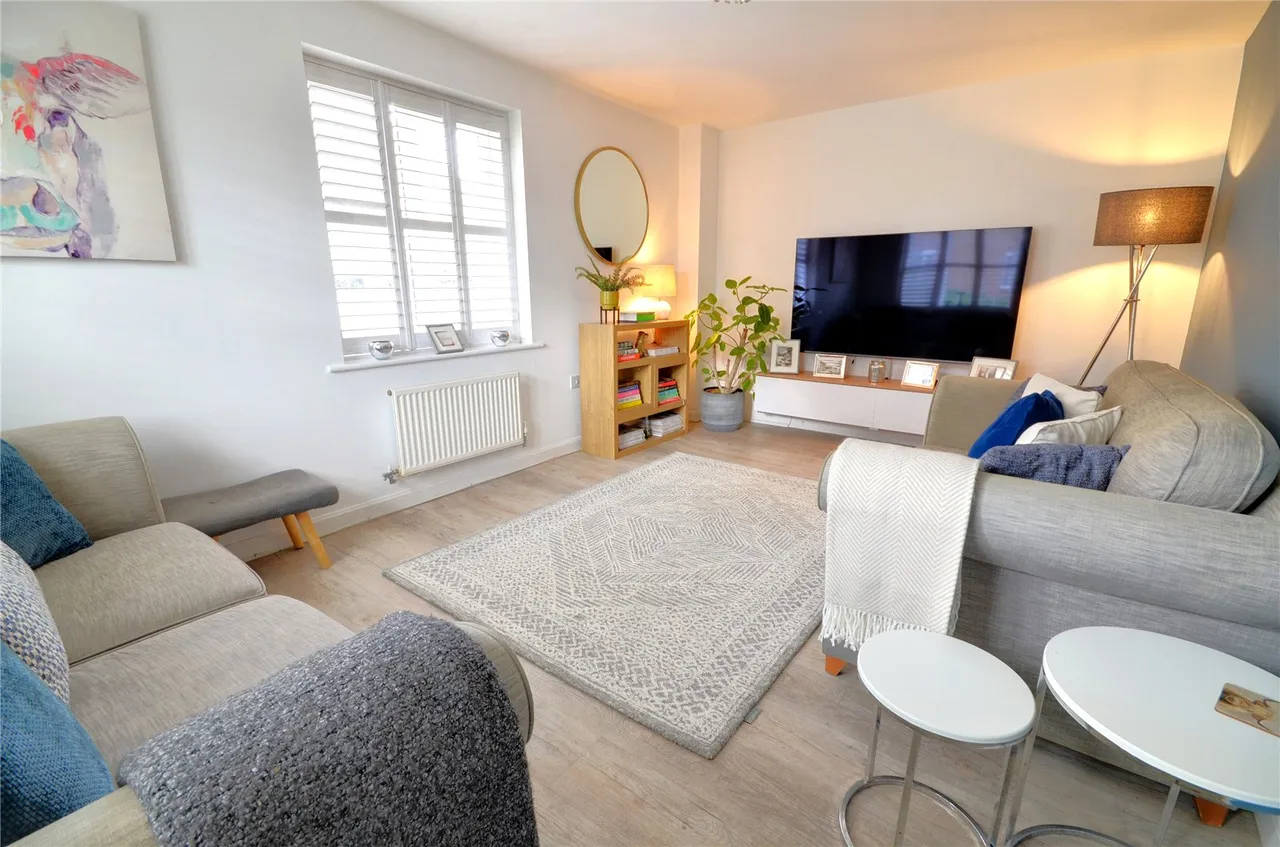 Ashurst Way, East Grinstead, RH19, photo 4