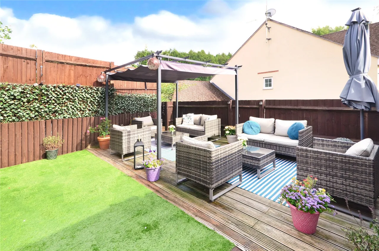 Ashurst Way, East Grinstead, RH19, photo 21
