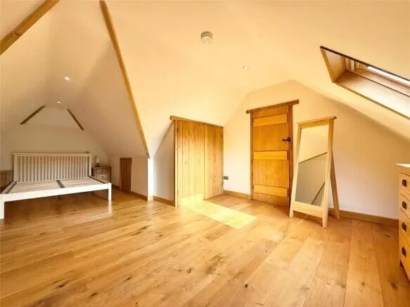 Broadcommon Road, Hurst, RG10, photo 12