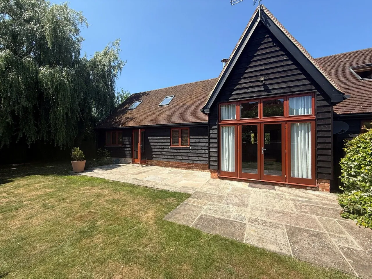 Broadcommon Road, Hurst, RG10, photo 2