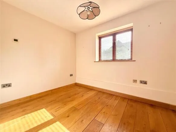 Broadcommon Road, Hurst, RG10, photo 8
