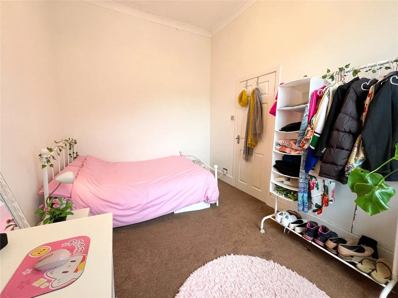 George Street, Mossley, OL5, photo 8