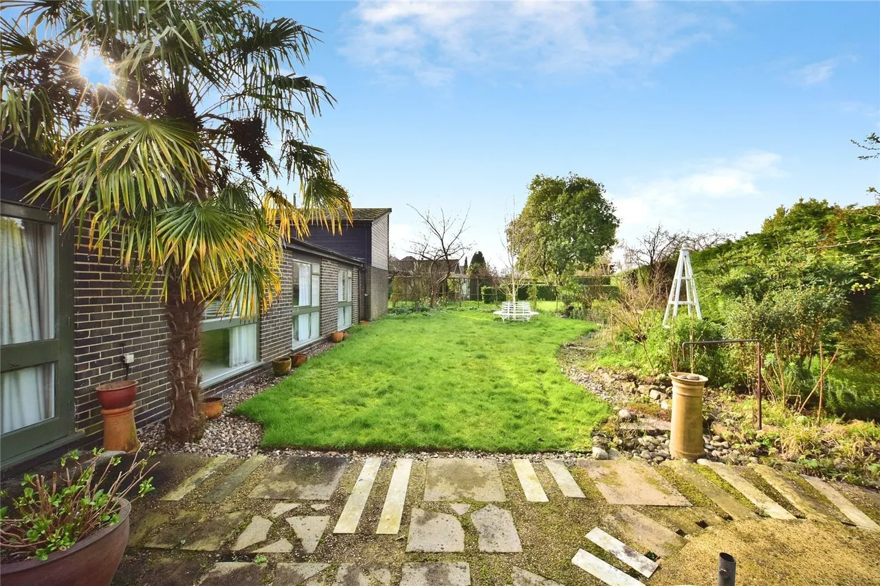 Stockett Lane, MAIDSTONE, Kent, ME17, photo 5