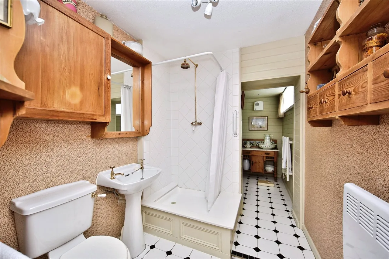 Stockett Lane, MAIDSTONE, Kent, ME17, photo 30