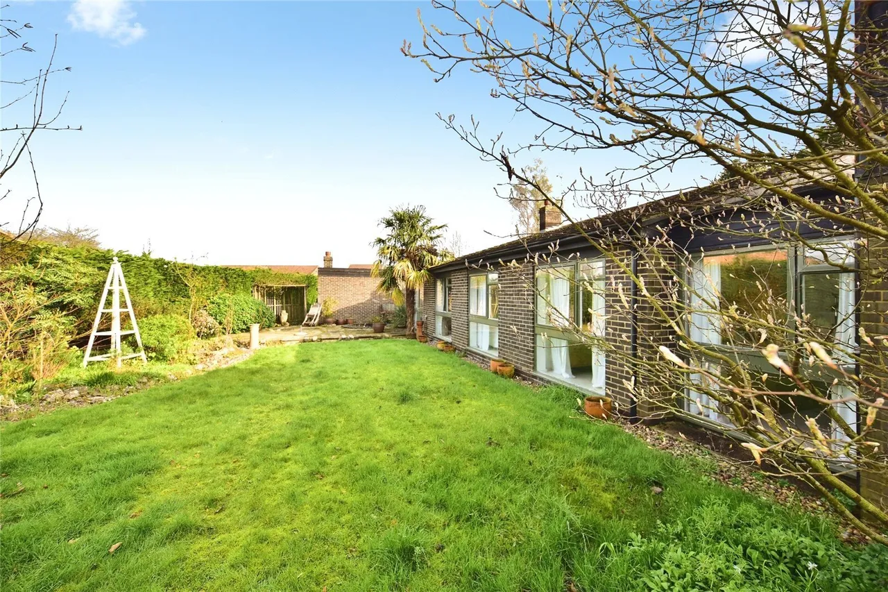 Stockett Lane, MAIDSTONE, Kent, ME17, photo 6