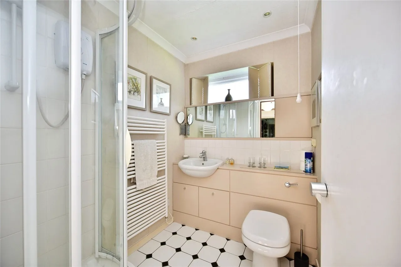 Stockett Lane, MAIDSTONE, Kent, ME17, photo 29