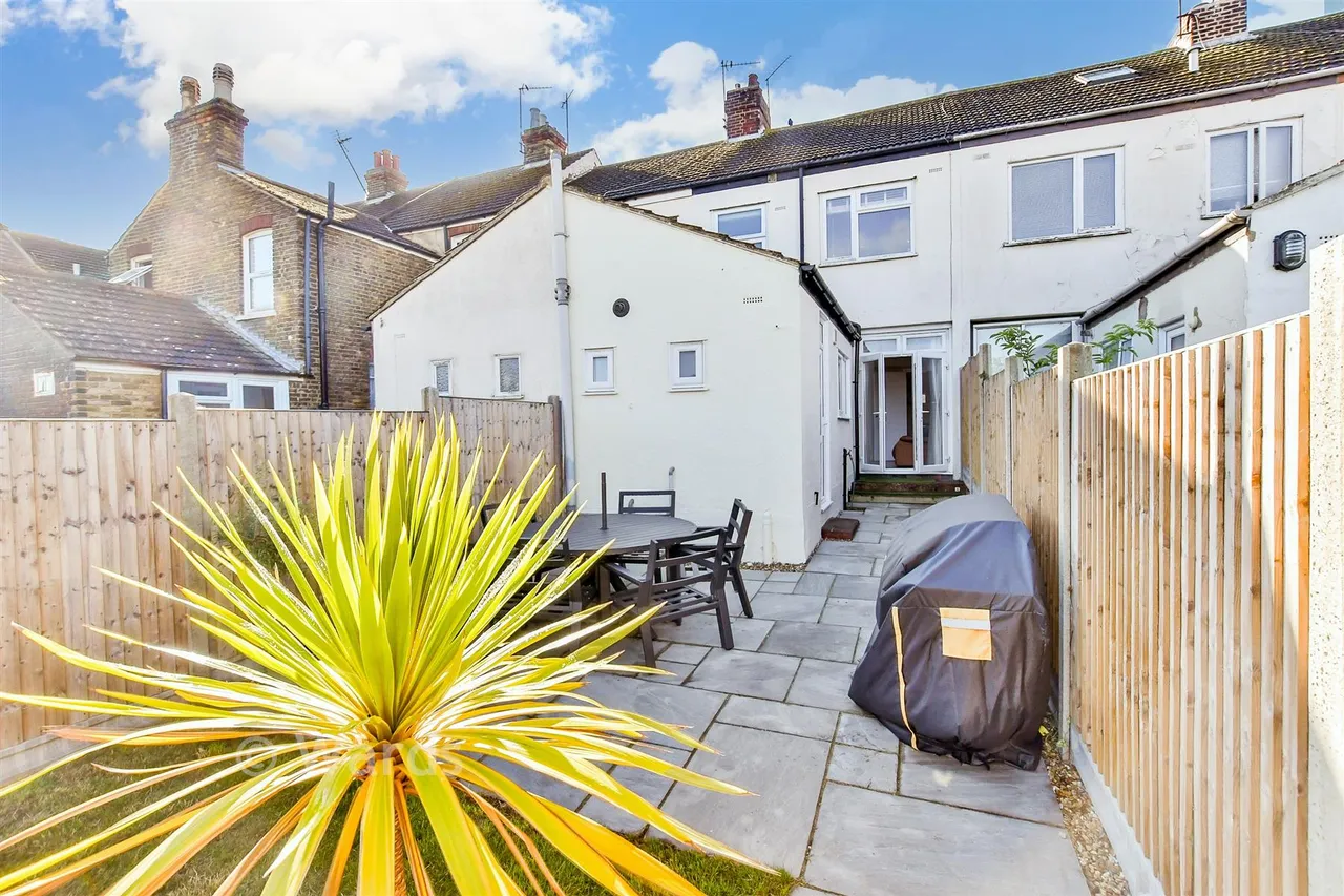 Queenborough Road, Minster-On-Sea, ME12, photo 10