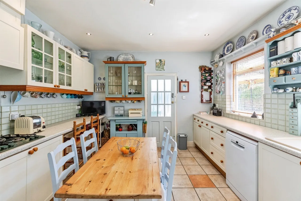 Polwell Lane, Barton Seagrave, Kettering, photo 4
