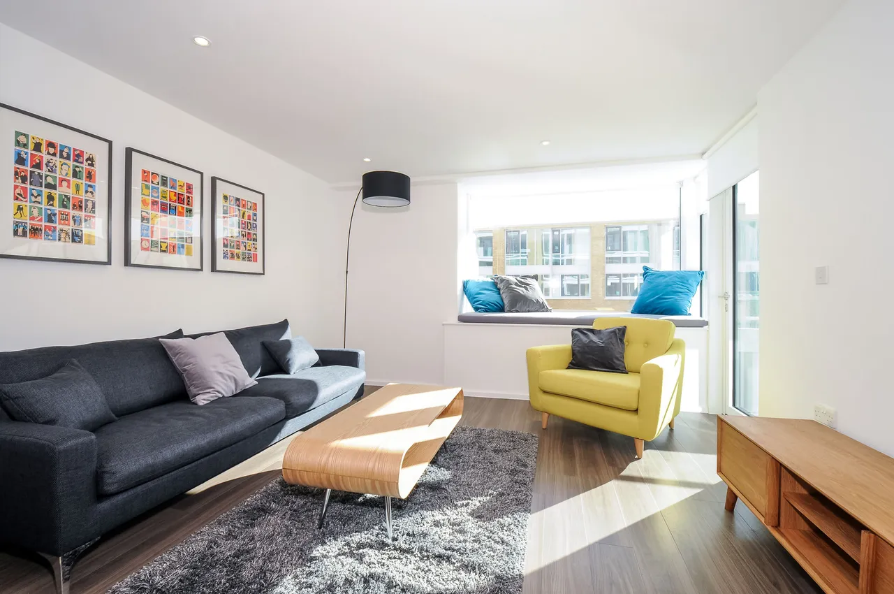 22 Beacon Tower, 1 Spectrum Way, London, photo 7