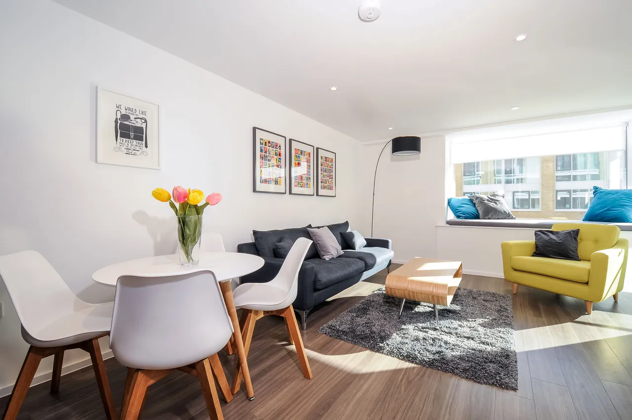 1 bed flat to rent — 22 Beacon Tower, 1 Spectrum Way, London