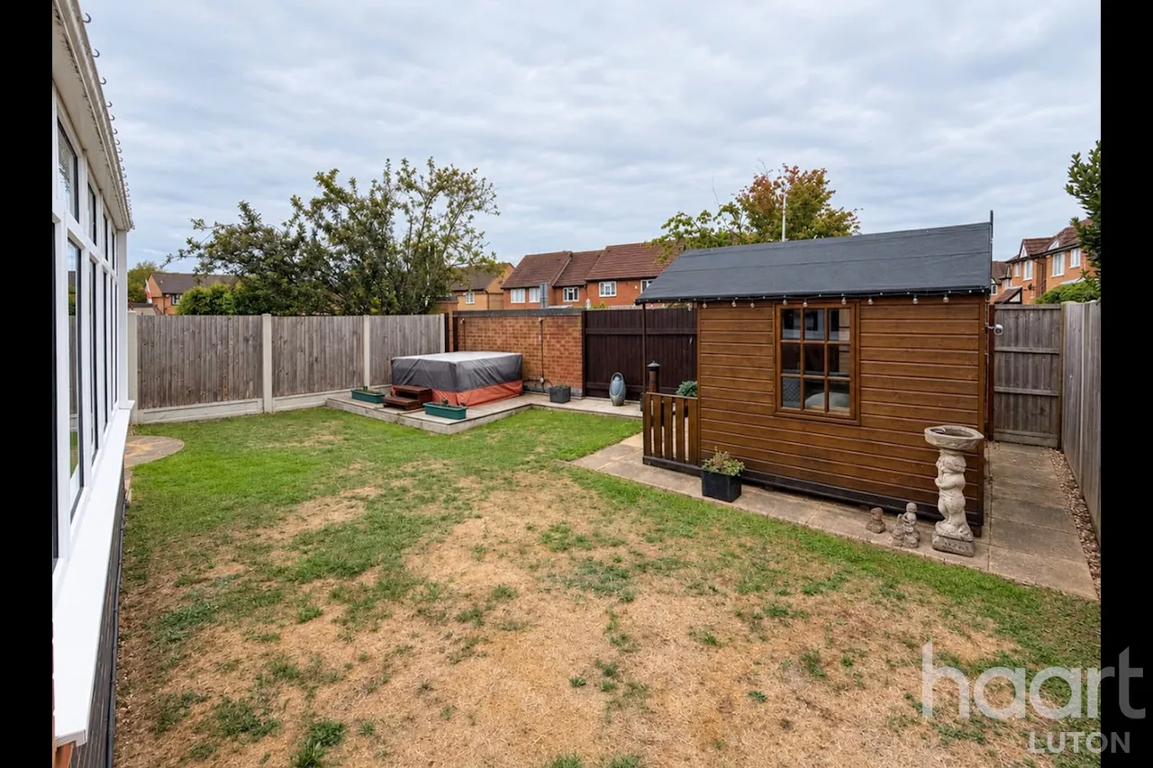 Lavender Close, Luton, LU2, photo 4