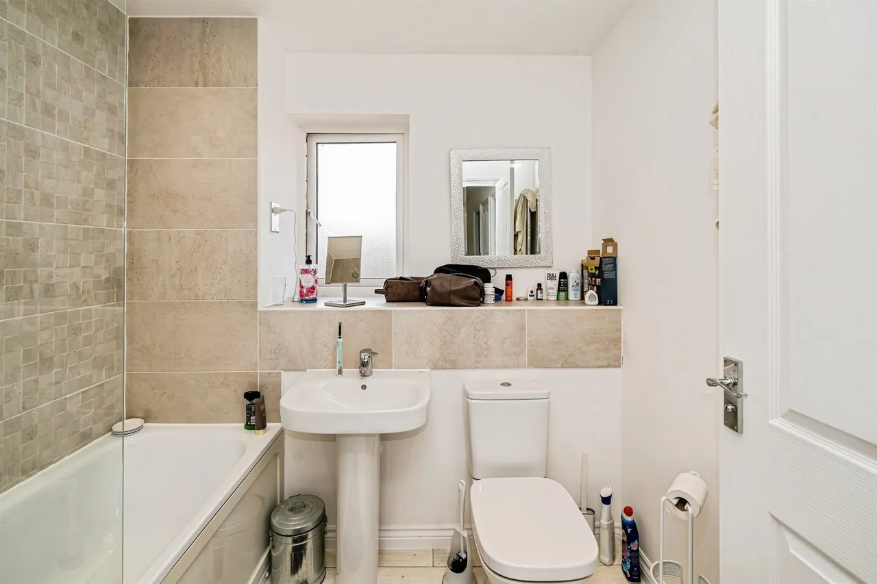 Sierra Drive, Berryfields, HP18, photo 18