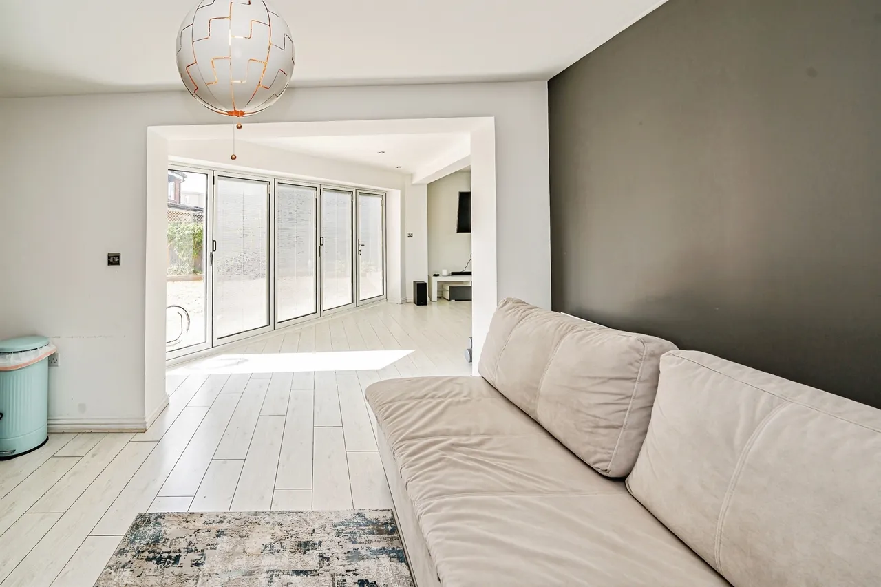 Sierra Drive, Berryfields, HP18, photo 10