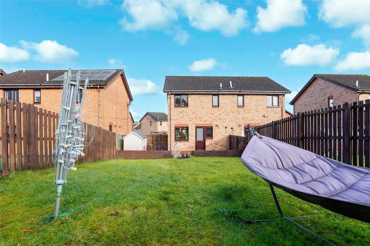 Barony Place, Cumbernauld, G68, photo 16