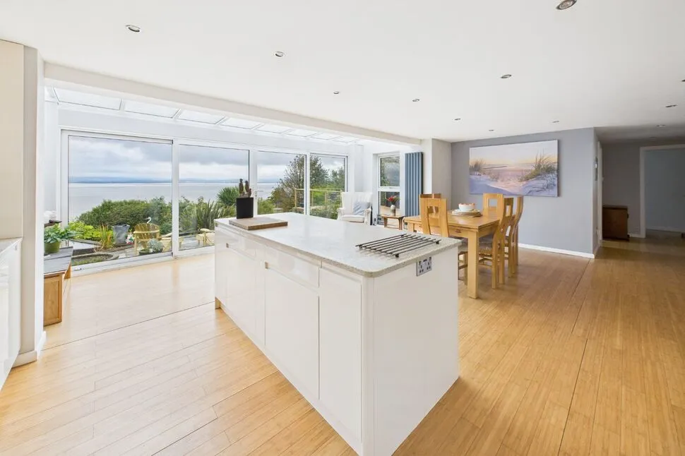 Walton Bay, Clevedon, North Somerset, BS21, photo 5