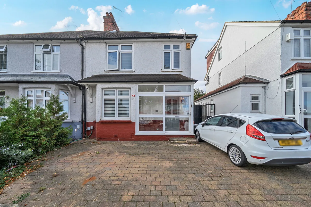 3 bed house for sale, Thornhill Avenue, SE18