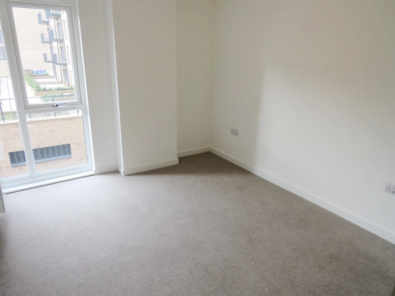 Lexington Gardens, B15, photo 8