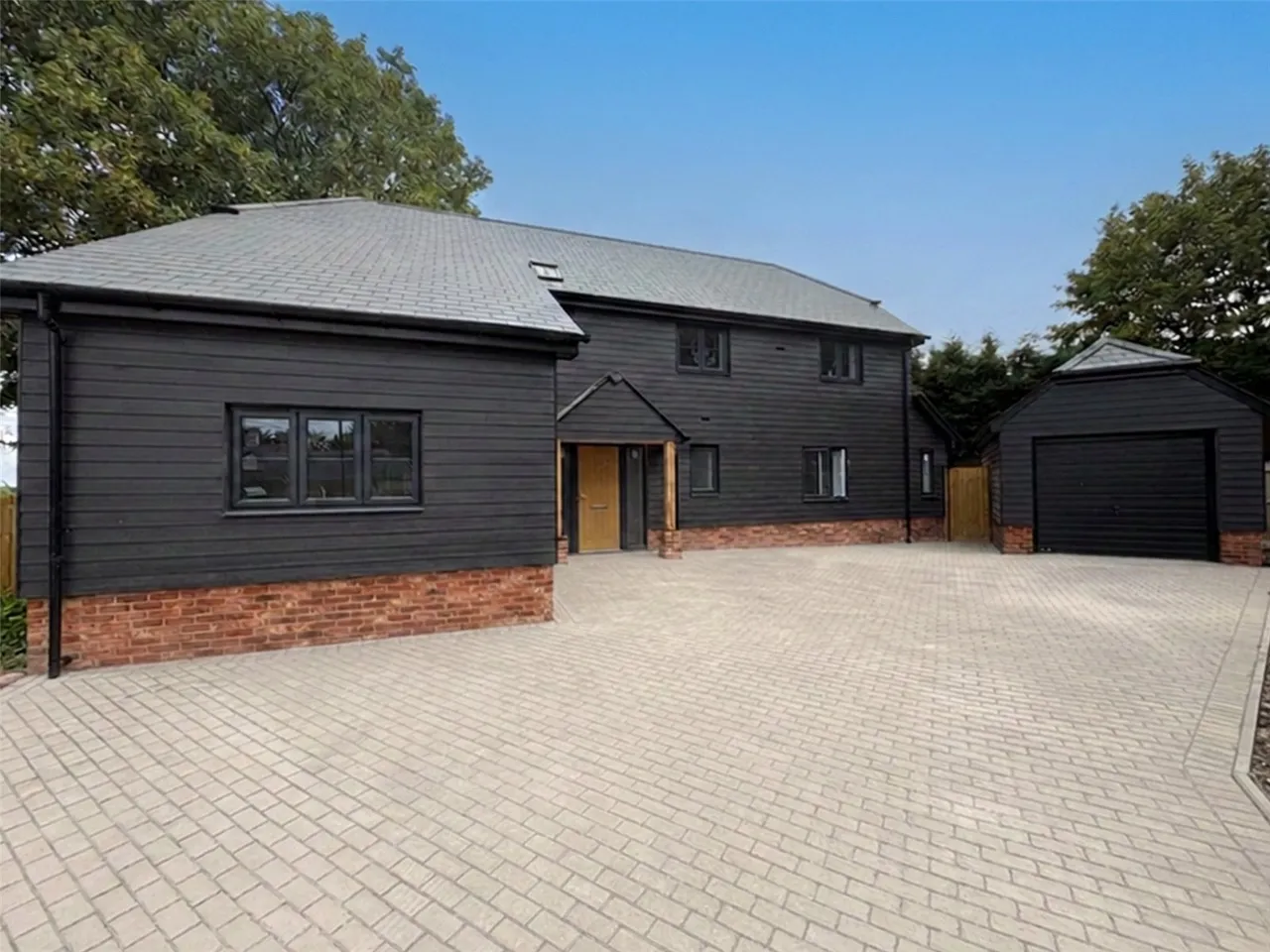 4 bed house for sale — Odiham Road, Shalden, Alton, Hampshire, GU34 4QD