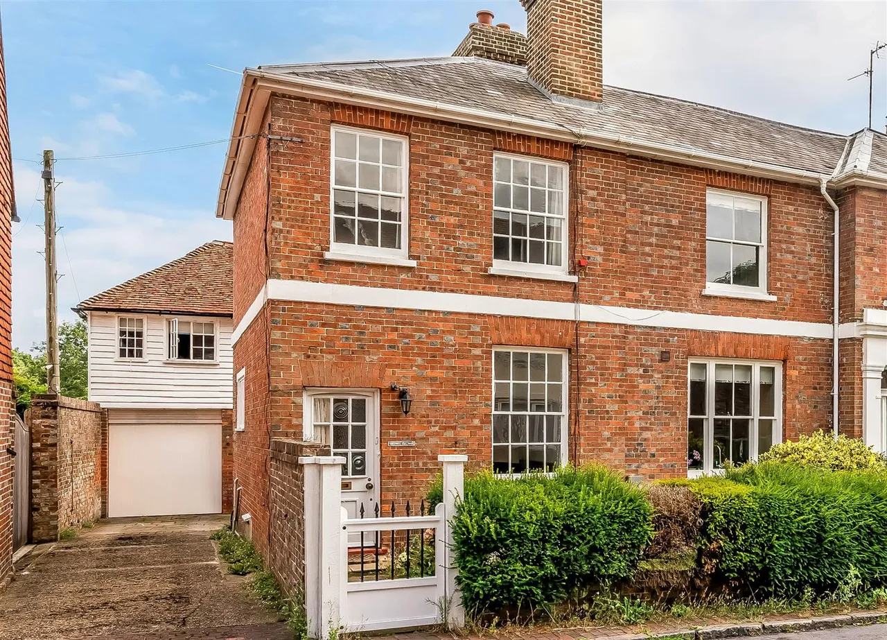2 bed house for sale, High Street, Cowden