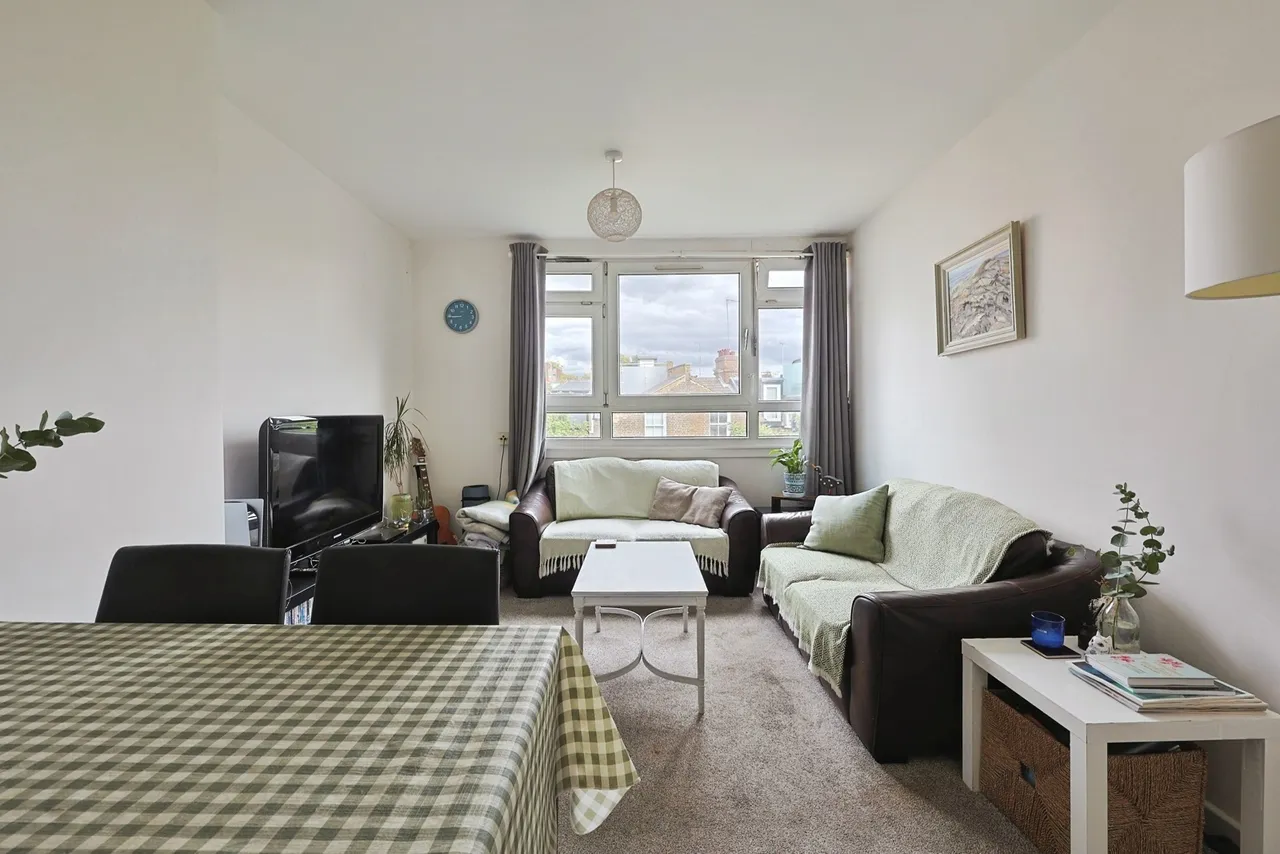 Searles Close, Battersea, London, SW11, photo 6
