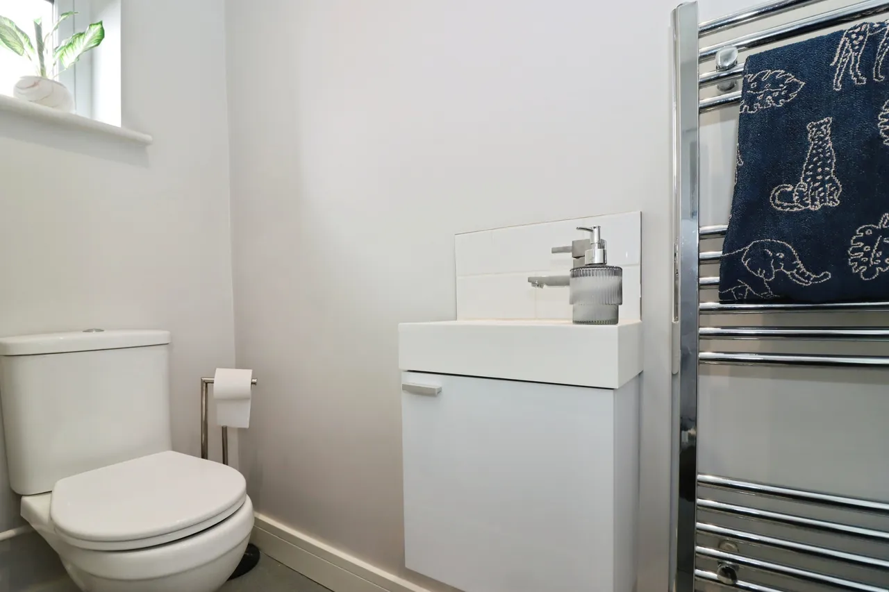 West Park Drive, Swallownest, photo 7