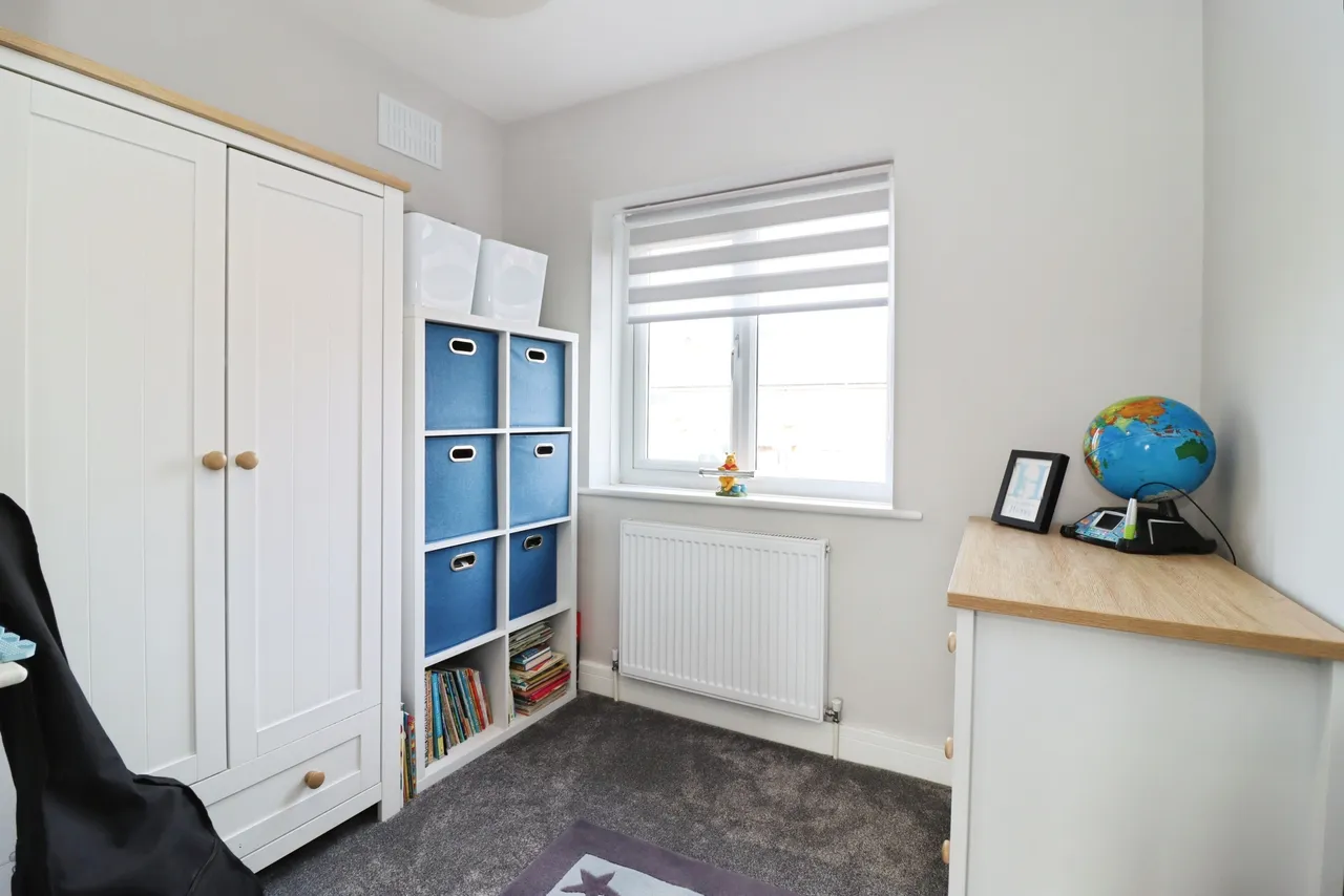 West Park Drive, Swallownest, photo 9