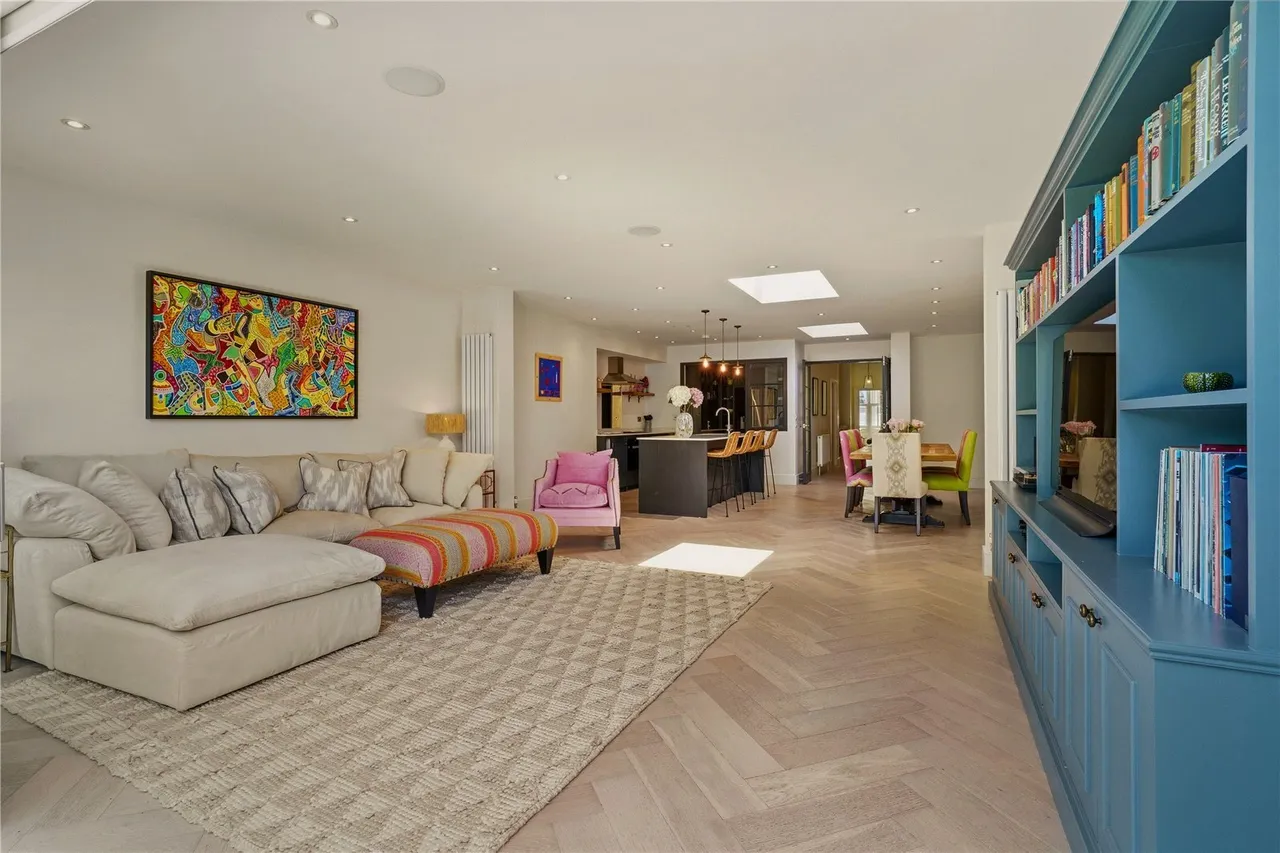 Brodrick Road, London, SW17, photo 17