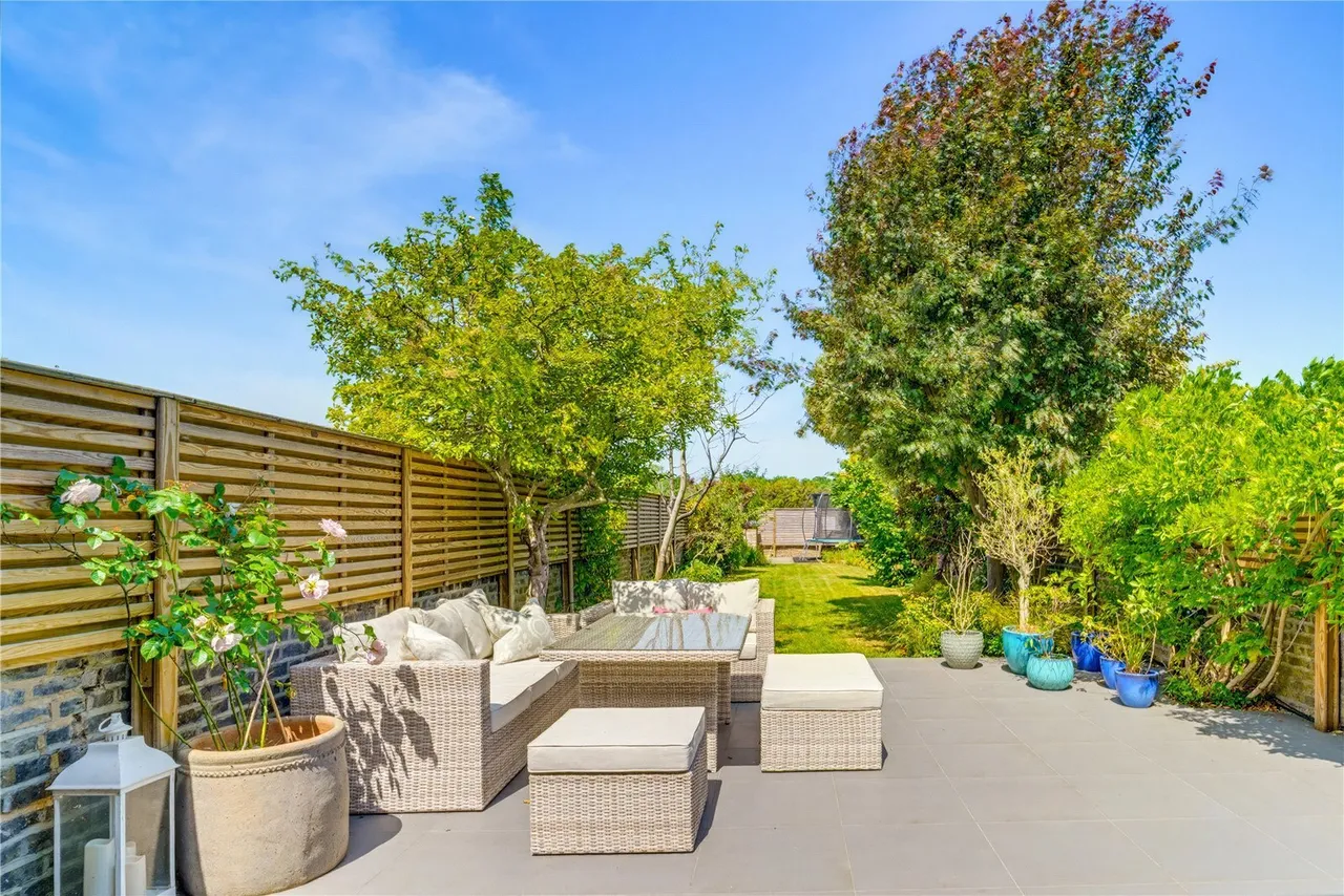 Brodrick Road, London, SW17, photo 2