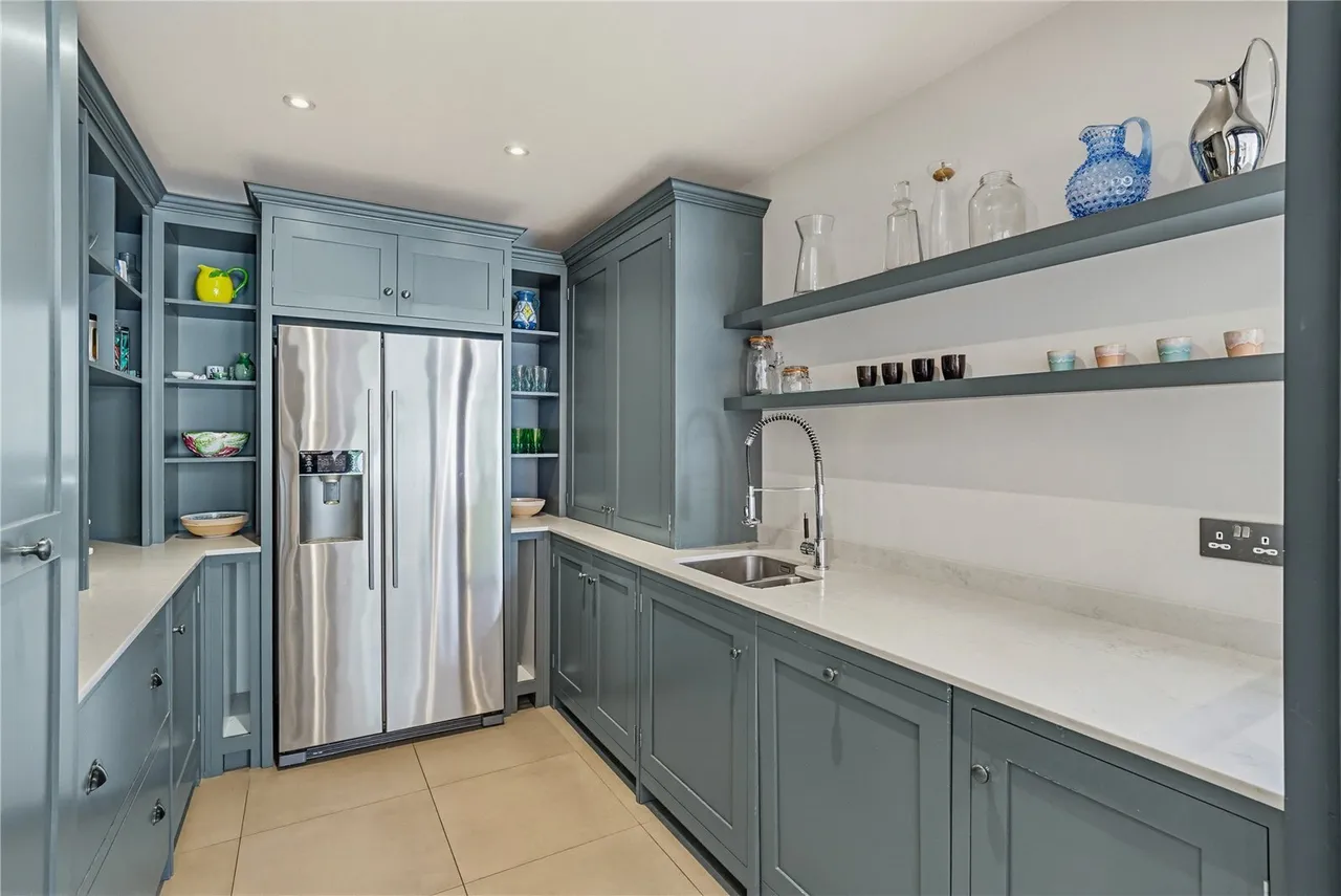 Brodrick Road, London, SW17, photo 5