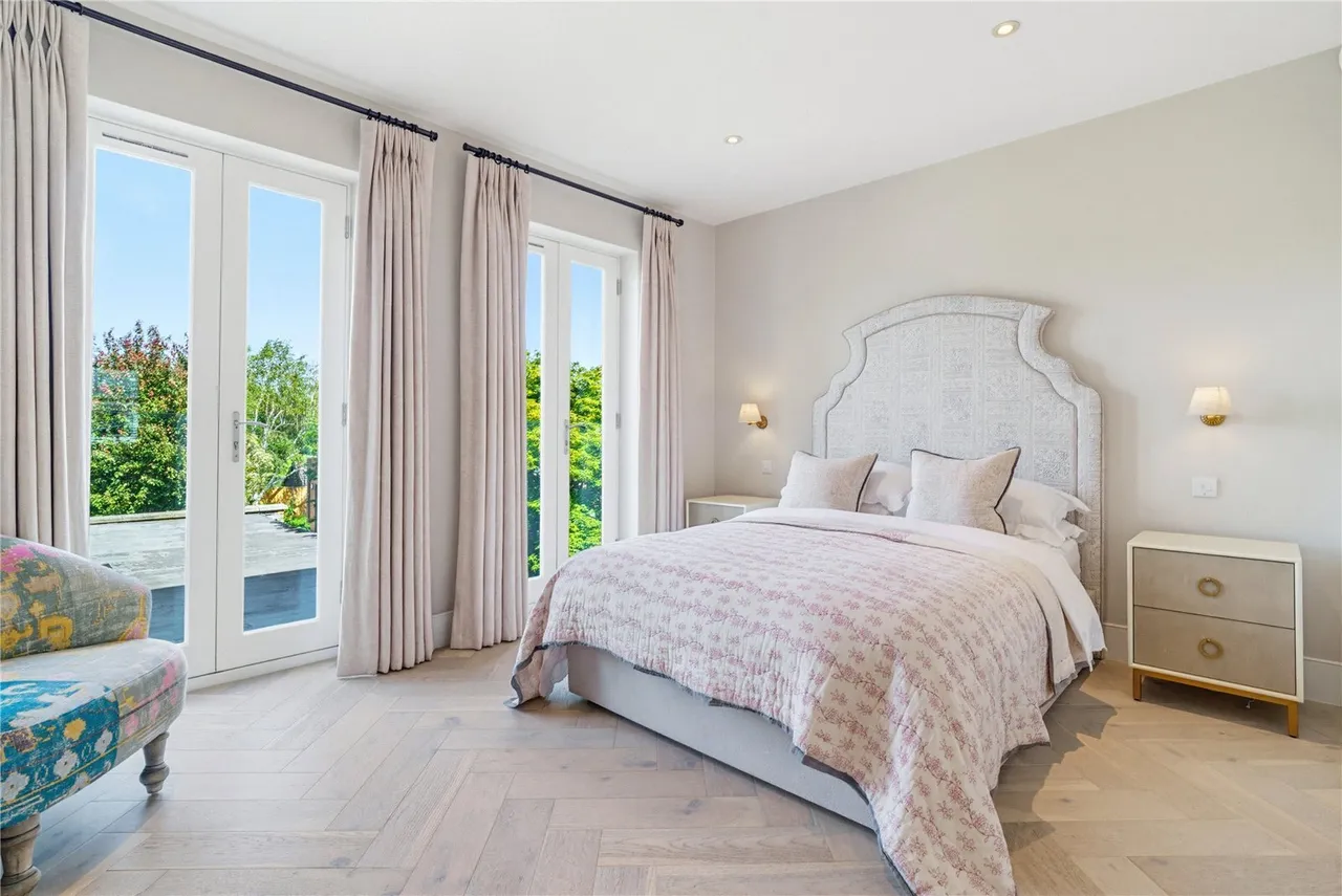 Brodrick Road, London, SW17, photo 8