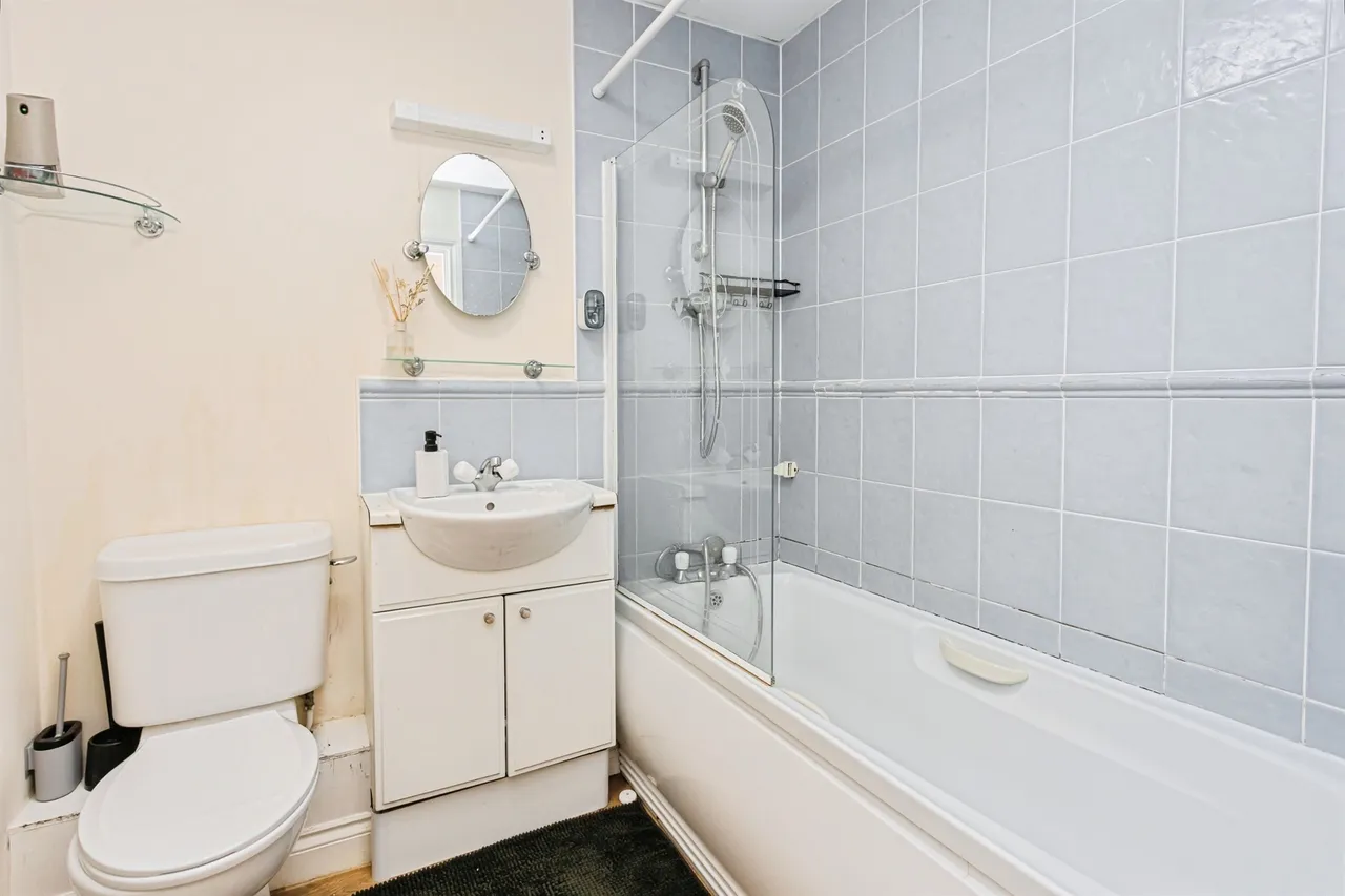 Harlands Road, Haywards Heath, photo 8