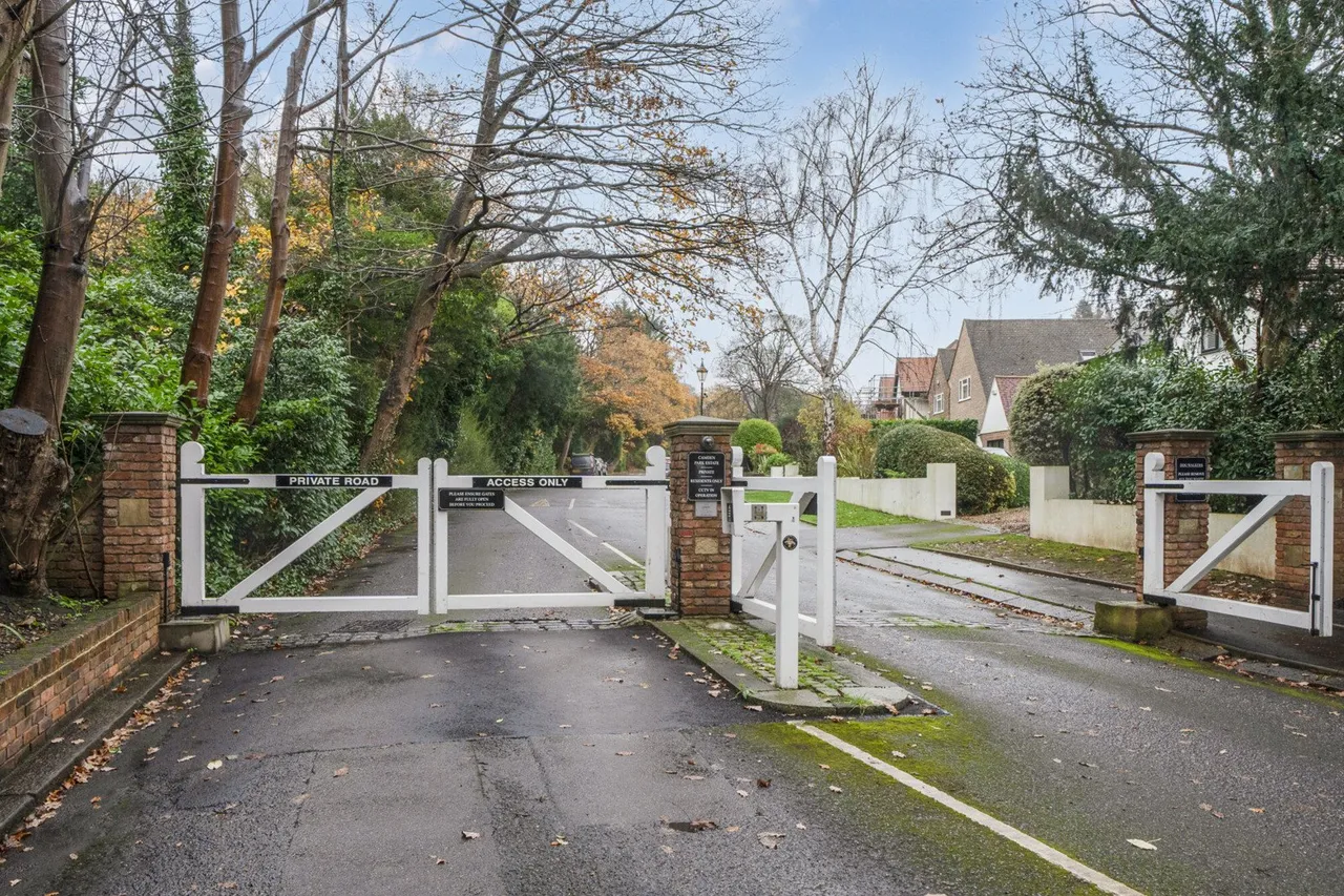 Camden Park Road, BR7, photo 12