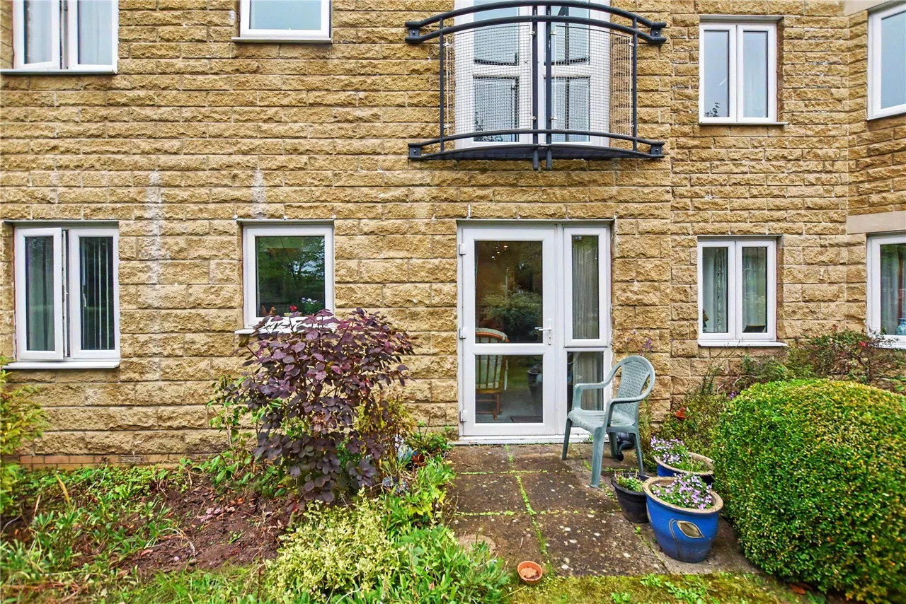 Oxford Avenue, Guiseley, LS20, photo 9