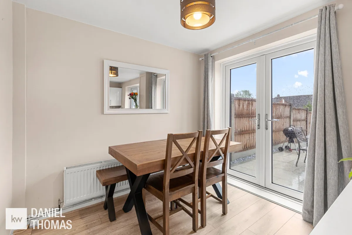 Amesbury, Waltham Abbey, EN9, photo 4