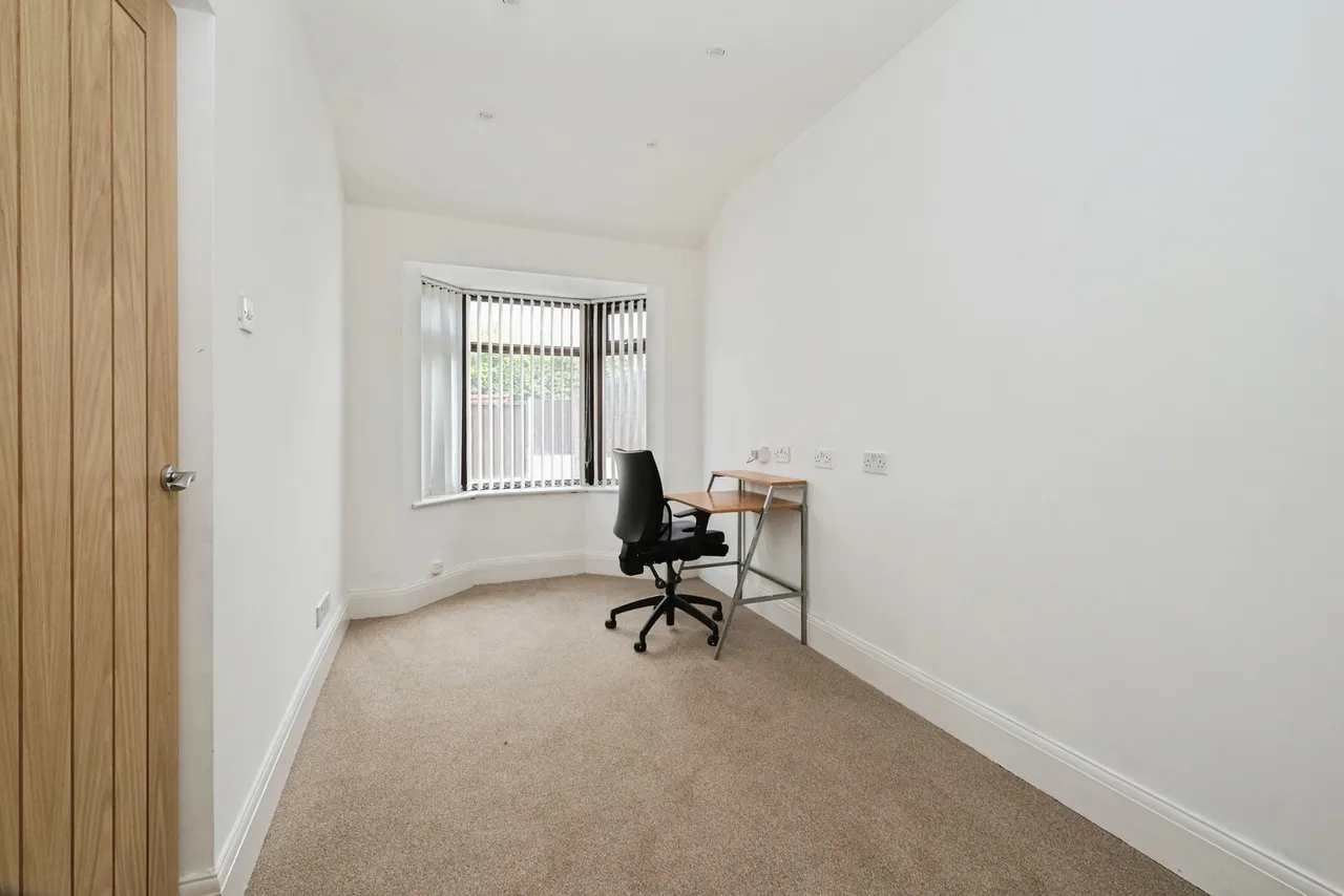 Brockholme Road, Liverpool, L18, photo 12
