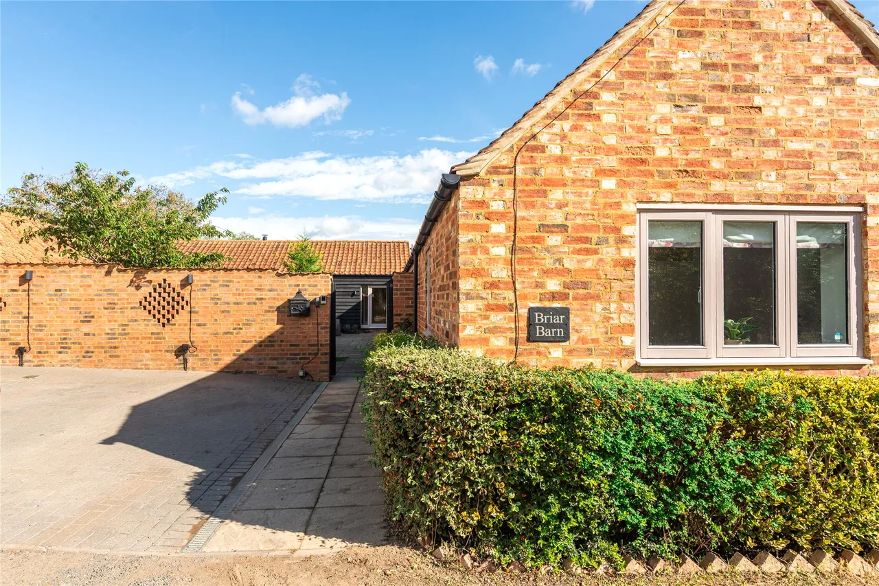 Dillocks Lane, Wootton, MK43, photo 25