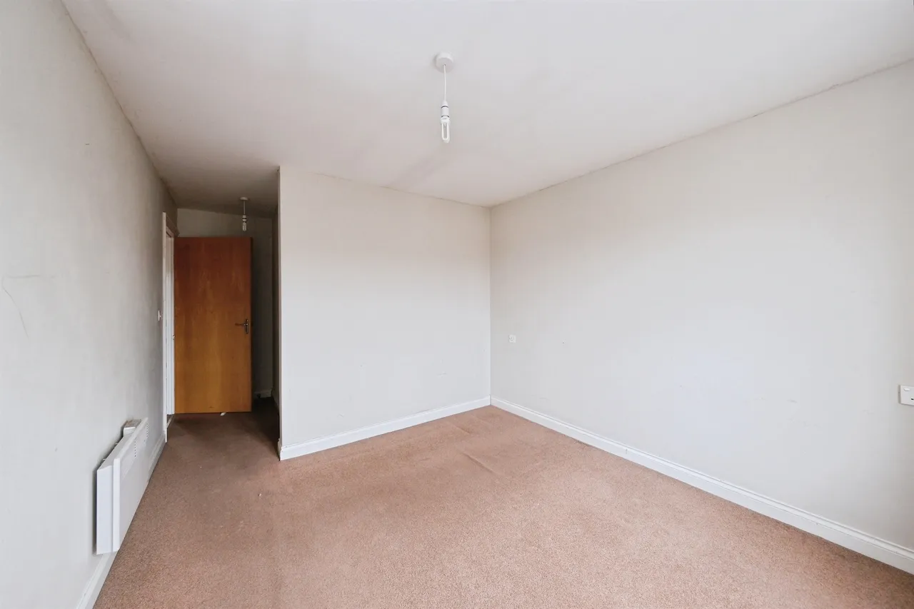Archdale Close, Chesterfield, S40, photo 7