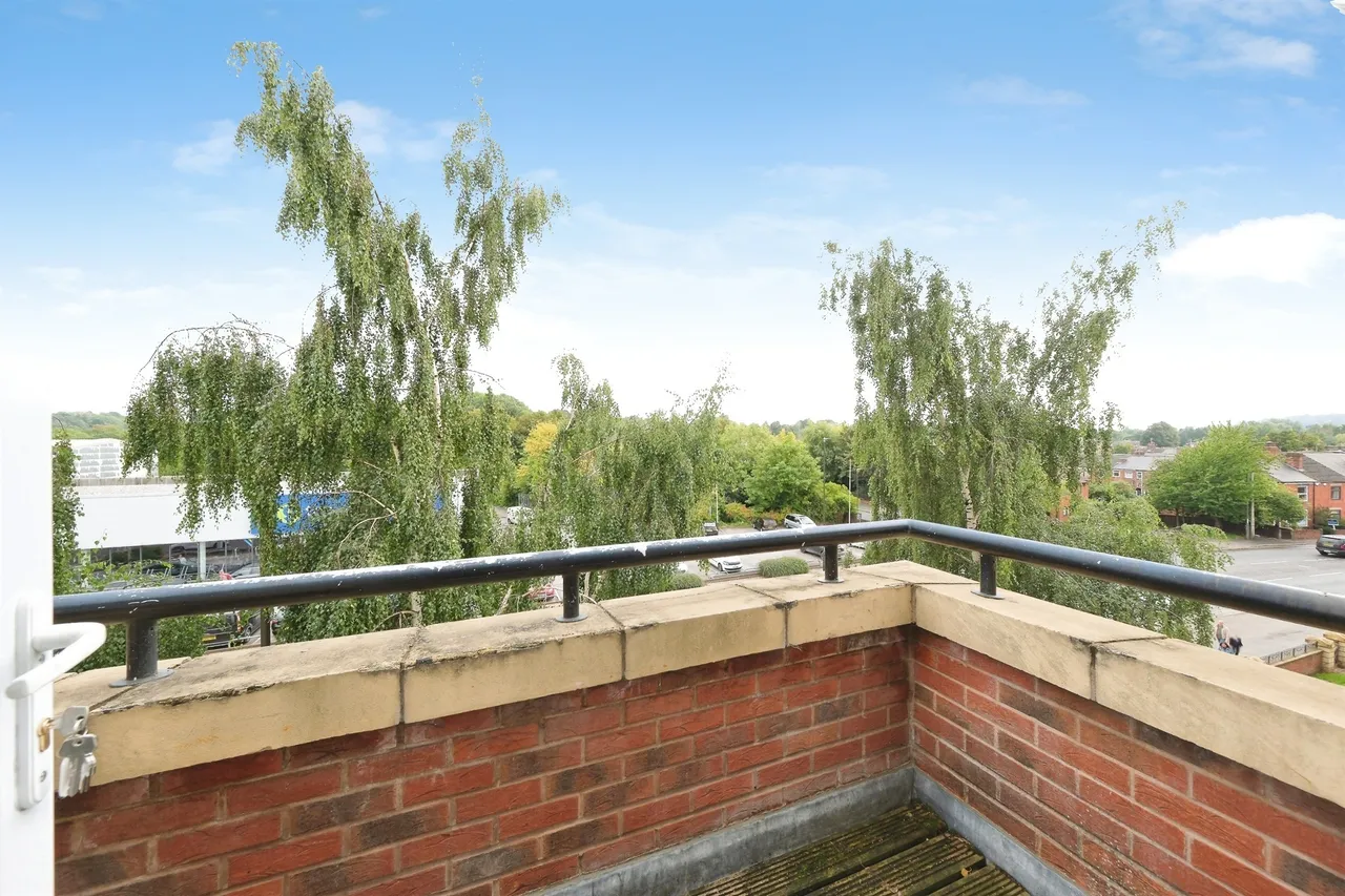 Archdale Close, Chesterfield, S40, photo 12