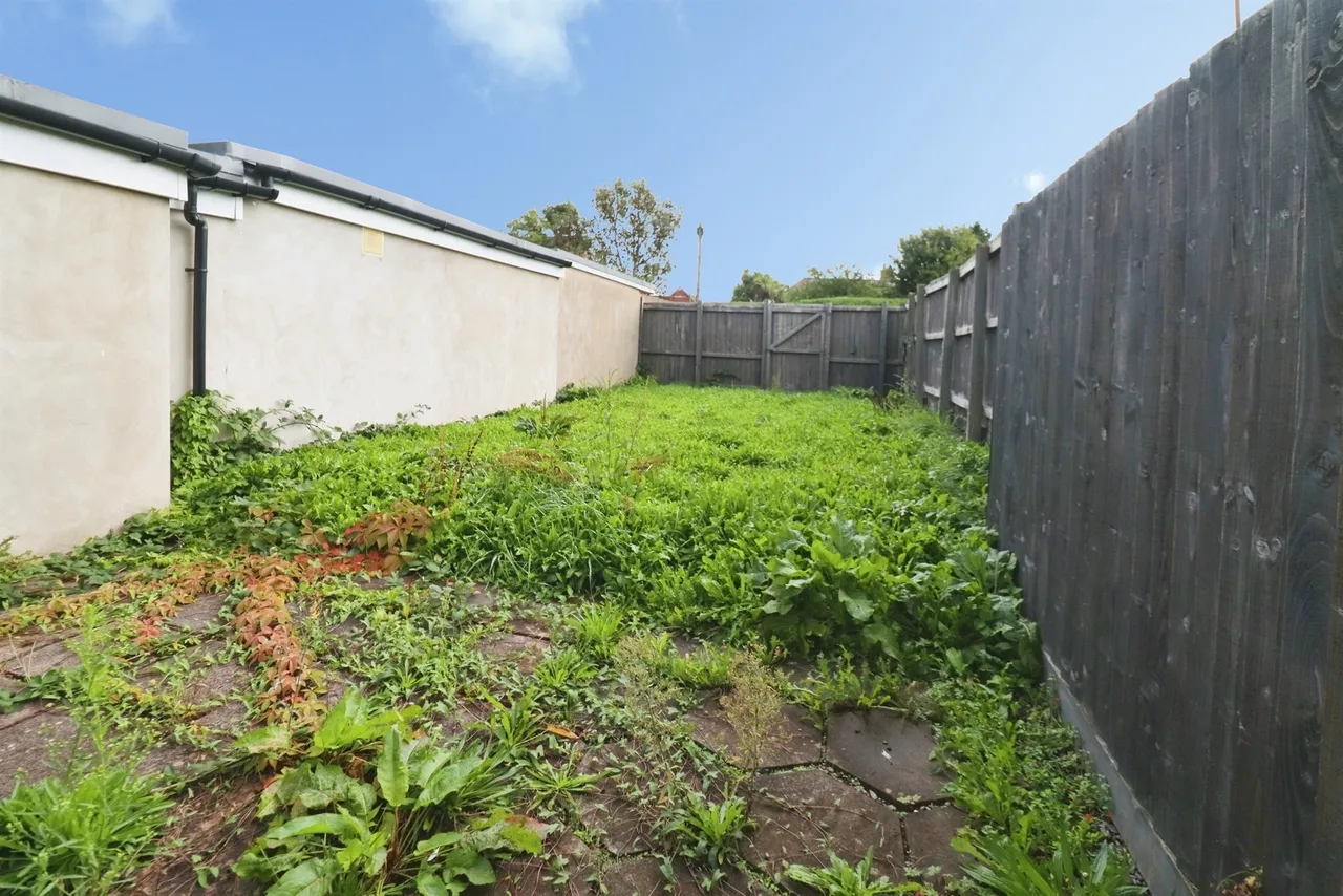 Cowbridge Road West Cardiff, CF5, photo 2