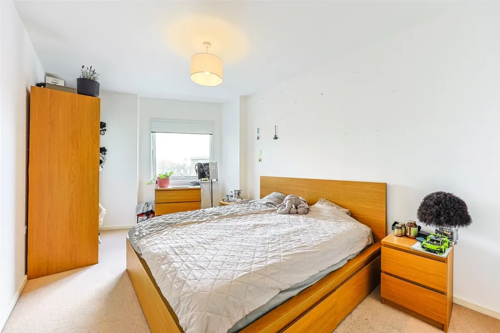 Heath Parade, Colindale, NW9, photo 4