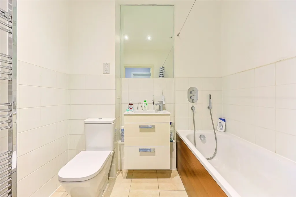Heath Parade, Colindale, NW9, photo 9