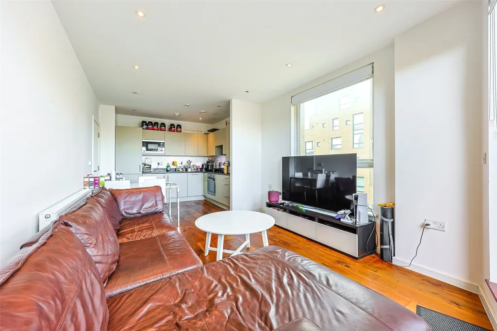 Heath Parade, Colindale, NW9, photo 5
