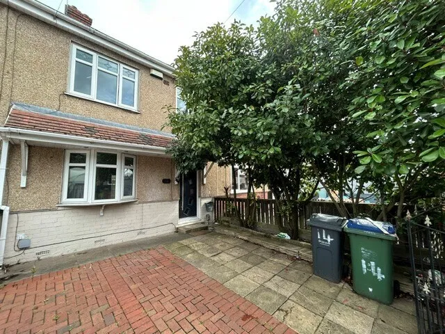 Windsor Road, Tipton, DY4, photo 3