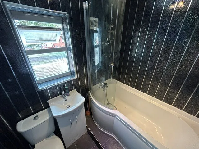 3 bed house to rent, Windsor Road, Tipton, DY4
