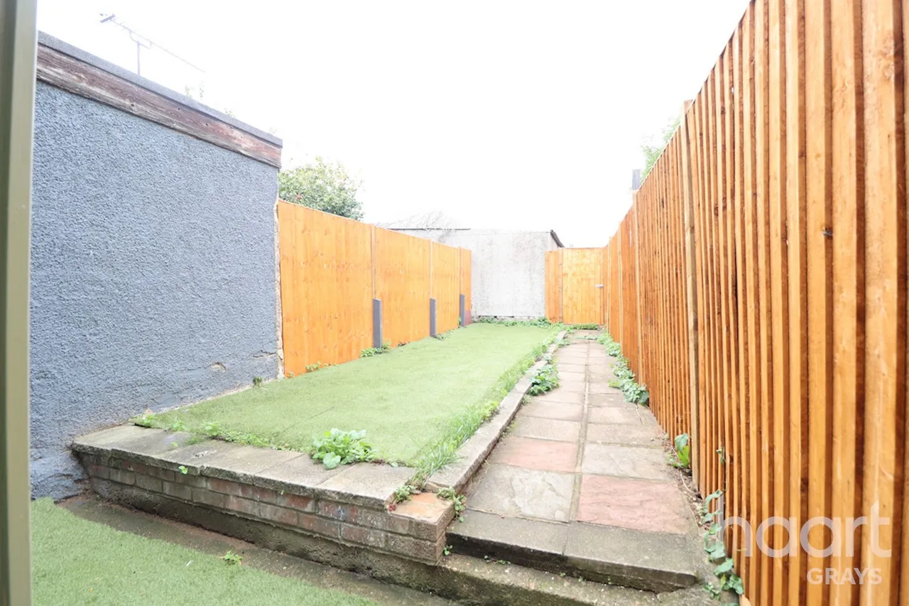 Cement Block Cottages, RM17, photo 4