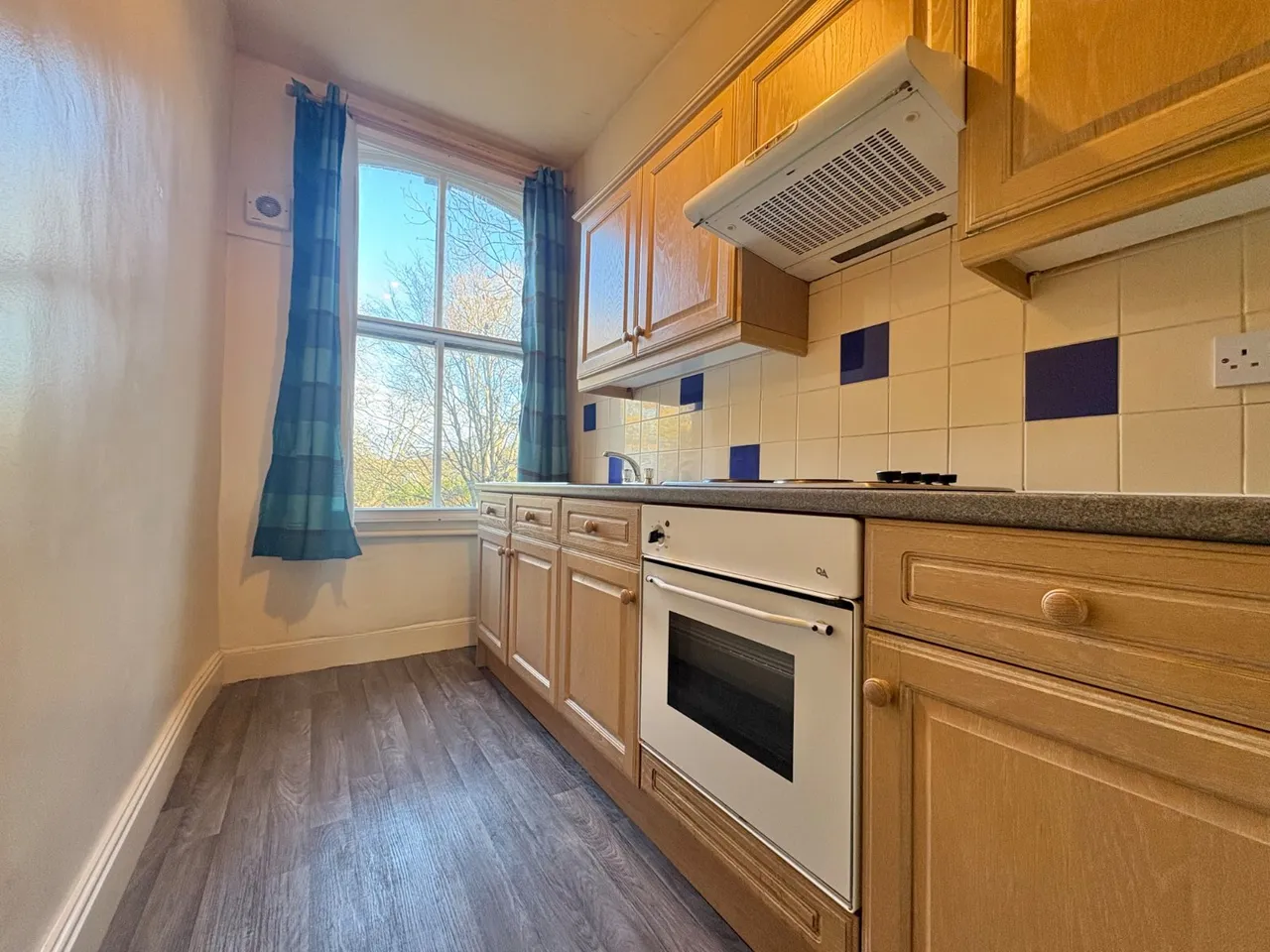 Moorland Road, Hyde Park, LS6, photo 28
