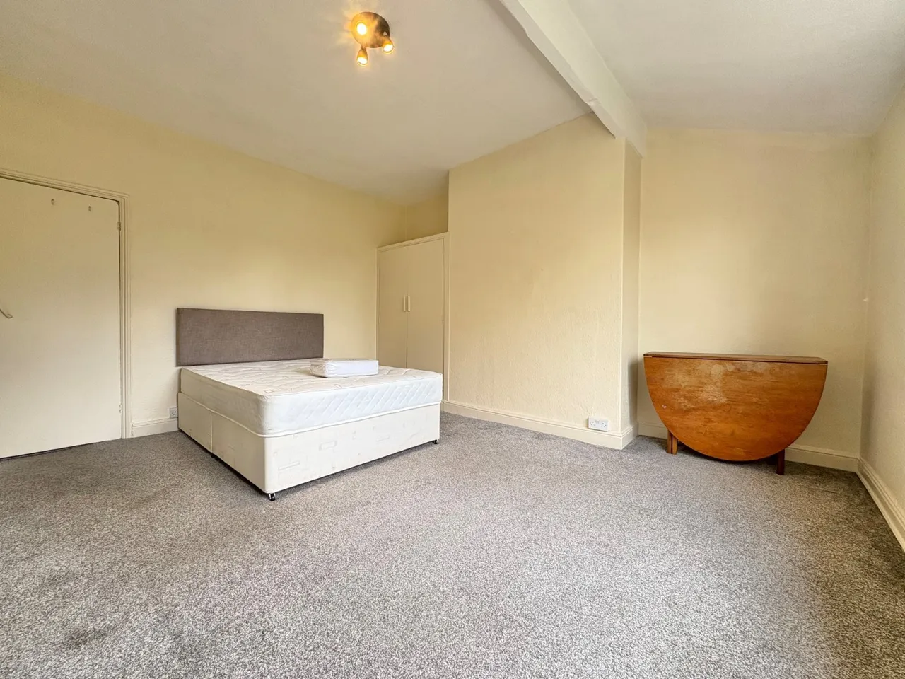 Moorland Road, Hyde Park, LS6, photo 26