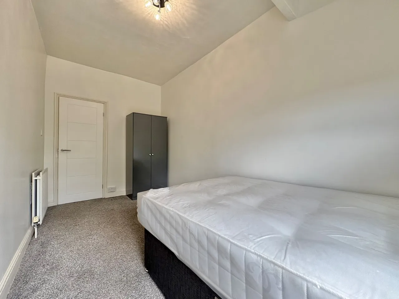 Moorland Road, Hyde Park, LS6, photo 8
