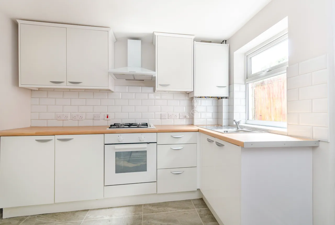 21a Laurel Grove, London, photo 3